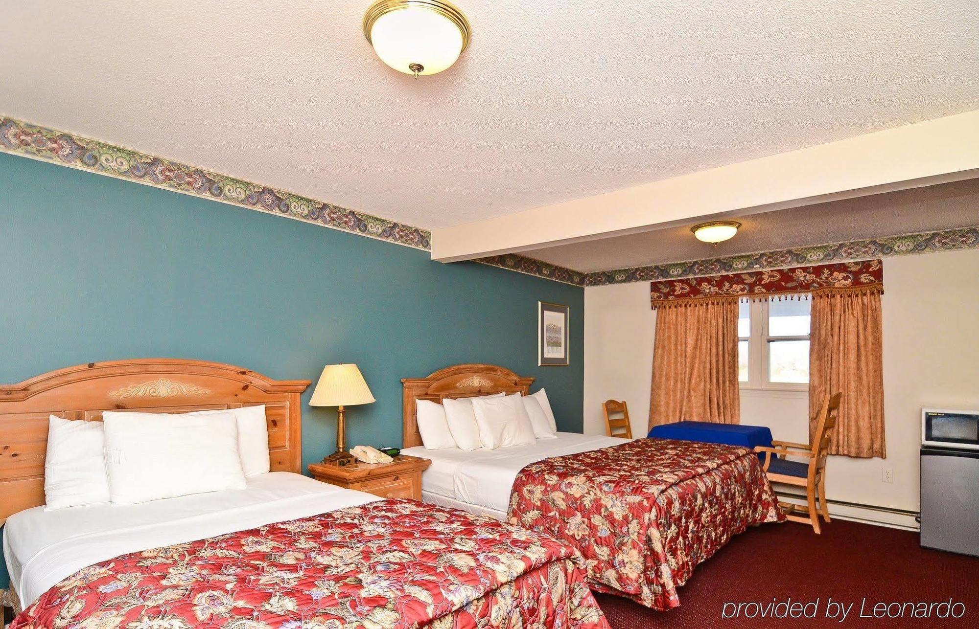 Americas Best Value Inn - Stonington Habitación foto